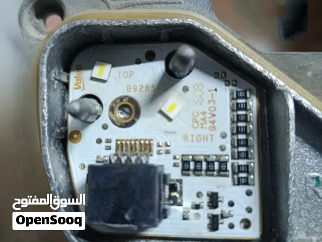 قطع لسيت ليون تواصل واتس