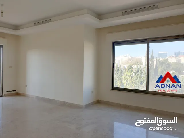 عبدون شقة للبيع جديدة مساحة 200 متر طابق ثاني