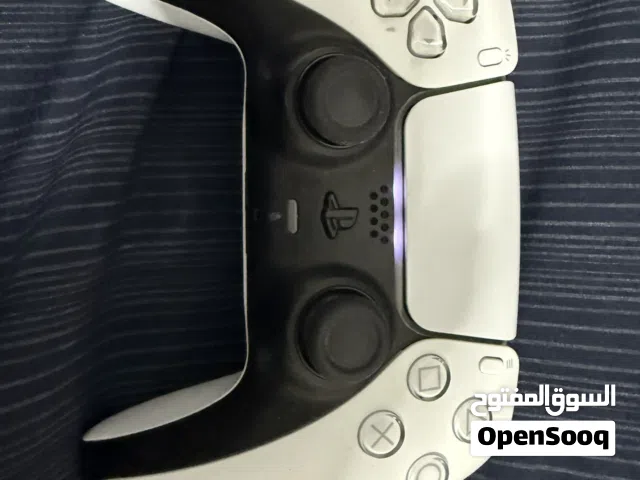 كنترولر/ يد سوني 5 (اقرا الوصف)