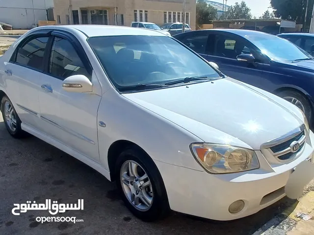 كيا سيارتو جير عادي للبيع