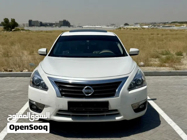 Used Nissan Altima in Sharjah