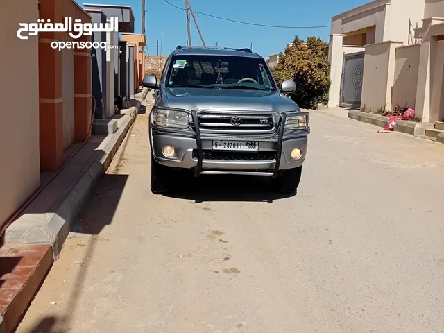 Toyota Sequoia 2004 in Tripoli