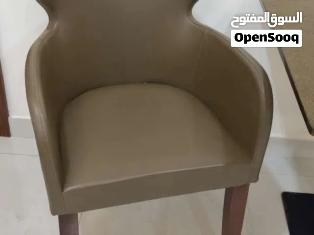 طاوله طعام خشب جديده