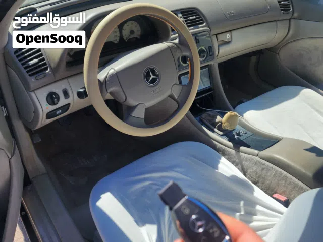 1999 مرسيدس بنز الفئة-C C 200