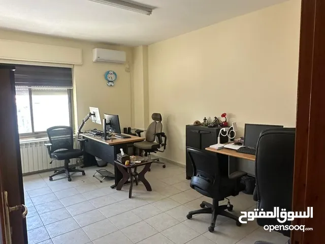 غرفة مكتب للايجار داخل مكتب مشترك