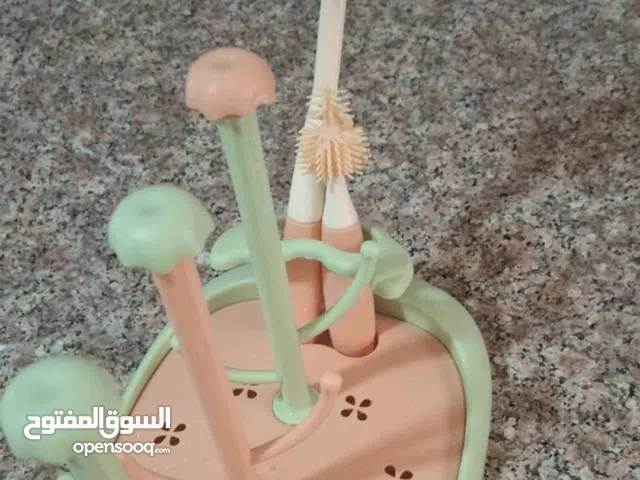 رف تجفيف الرضاعات مع حافظة حليب