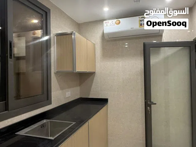 90 m2 2 Bedrooms Apartments for Rent in Muscat Amerat