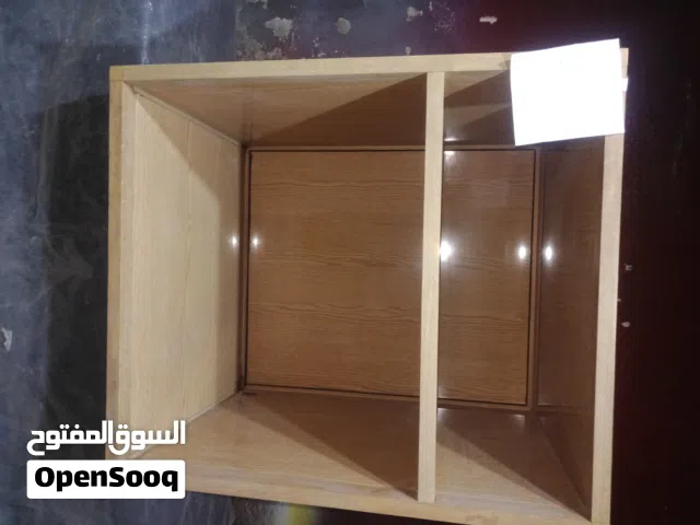 كابينة الومينتال لون خشب ارو جديدة