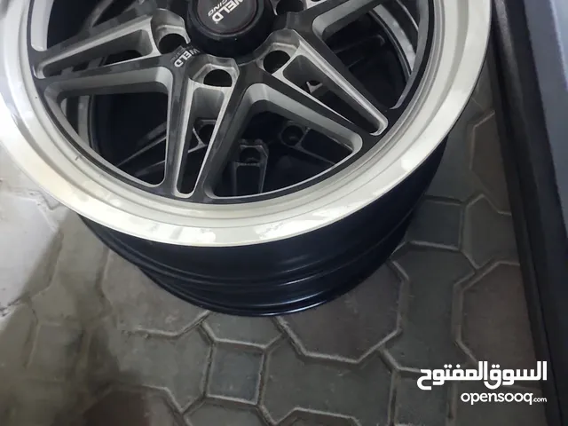 ريجات جي ام سي سيركروم بحاله جيده بالاظافه غطاء تسكير الكريل من نوع فيبر