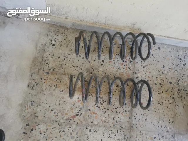 مولات خلفية تويوتا لبوه 2004