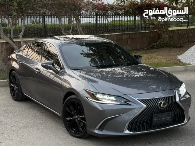 Used Lexus ES in Al Batinah