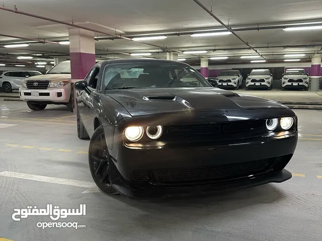 Used Dodge Challenger in Basra