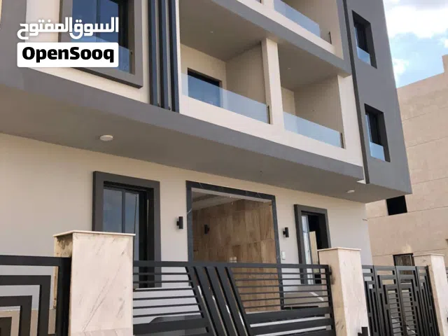 نقوم بأعمال الصيانة والتشطيبات ترميم ديكورات تنسيق الحدائق والاسطح للمنازل #جدة_مكة_الطائف_الرياض