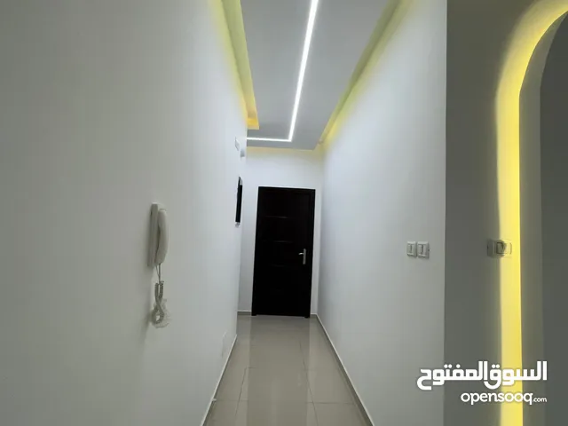 183 m2 3 Bedrooms Apartments for Sale in Ramallah and Al-Bireh Al Irsal St.
