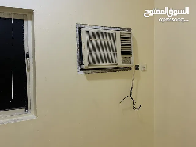 شقة صغيرة(استوديو) للإيجار في الدمام حي العدامة