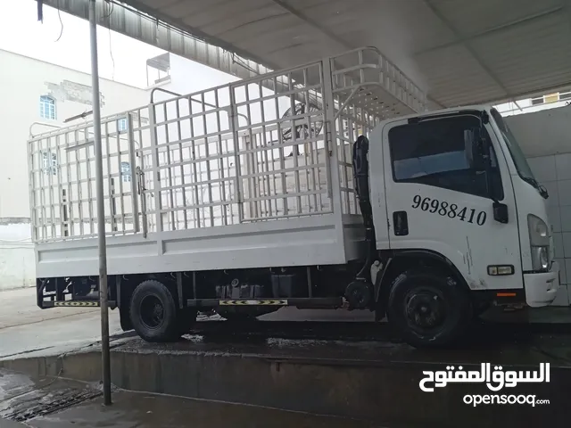 Other Isuzu 2015 in Muscat