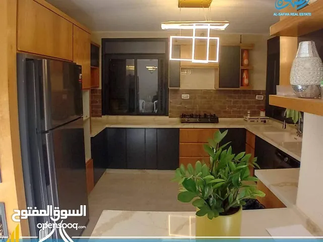 160 m2 3 Bedrooms Apartments for Rent in Ramallah and Al-Bireh Al Masyoon