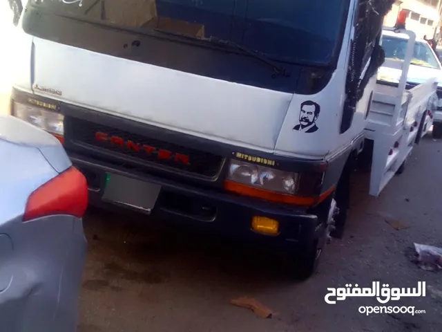 Used Mitsubishi Canter in Mafraq