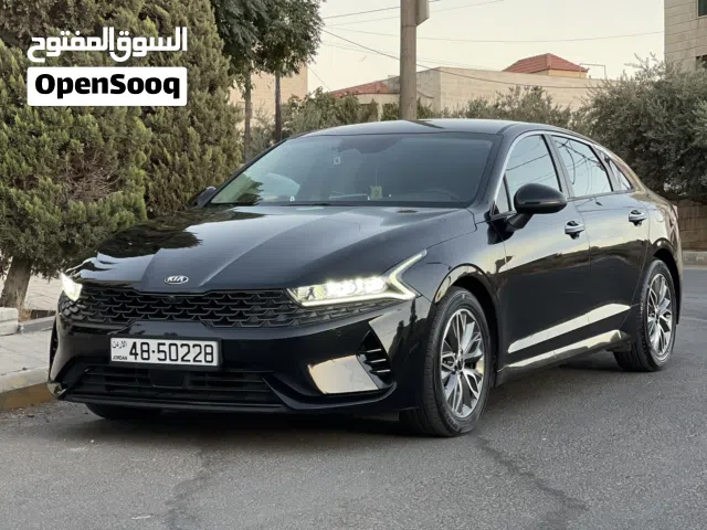 2021 كيا K5 Standard