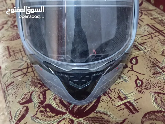 خوذة دراجة نارية