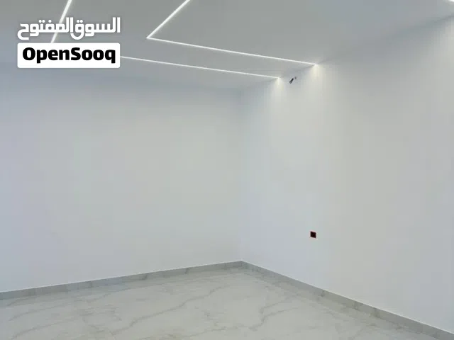 200 m2 3 Bedrooms Apartments for Rent in Tripoli Al-Nofliyen