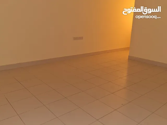 300 m2 2 Bedrooms Apartments for Rent in Southern Governorate Riffa