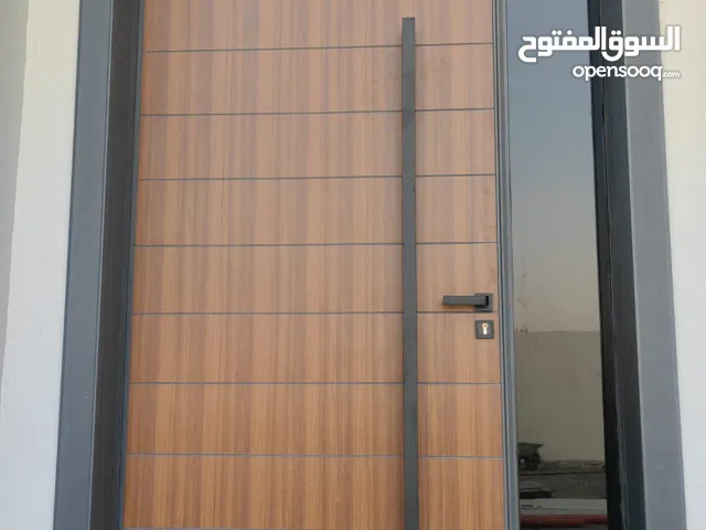 New. Custing Aluminium doors we r manufacturing in Oman