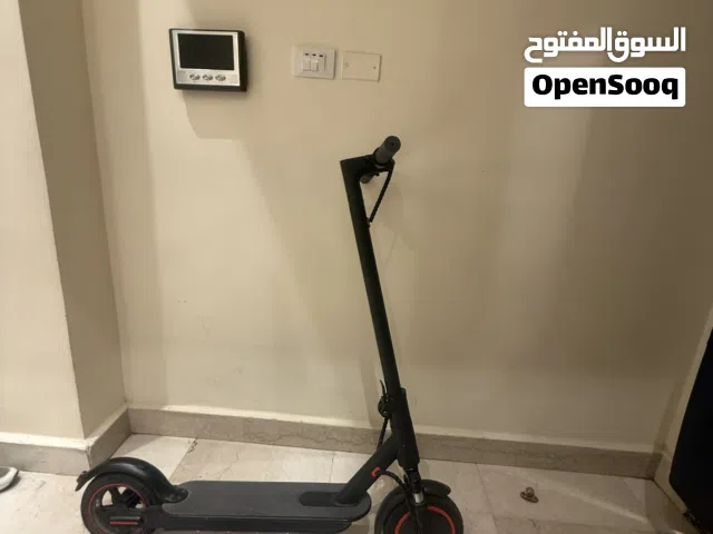 سكوتر lenozed pro قابل للتفاوض
