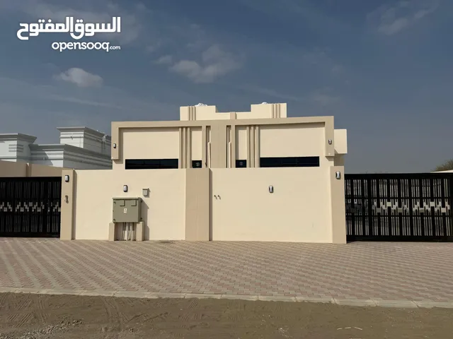 182 m2 2 Bedrooms Villa for Sale in Al Batinah Sohar