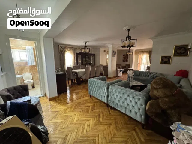 المنطقة السادسة – شارع عبد العزيز طلعت – بجوار النادي الأهلي – مدينة نصر code T688