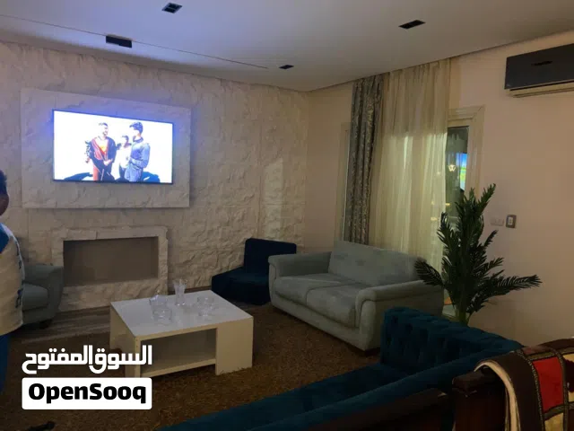 شقه مقدم واقساط في كمبوند وصال الشروق