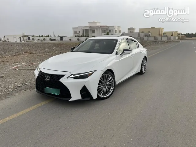 لكزس 300 IS 2022