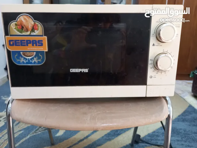 microwave oven