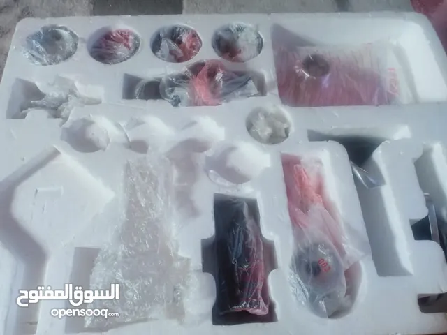 عجان ومفرمة وخلاط ومحضرة طعام في جهاز واحد – استعمال خفيف جدًا