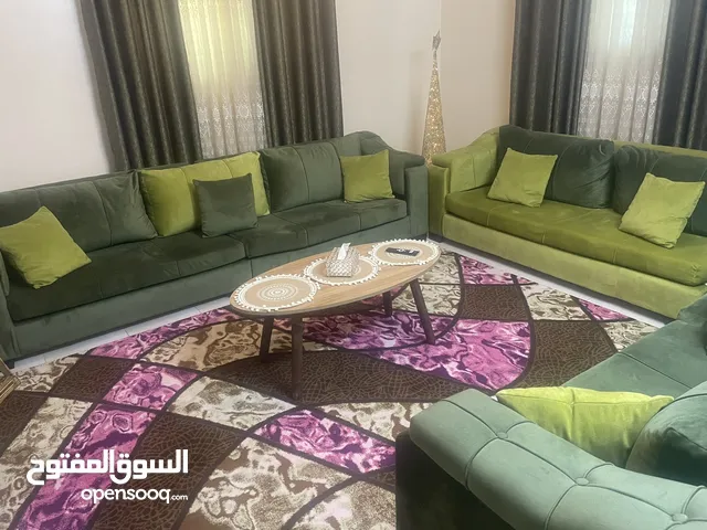 اثاث مستعمل