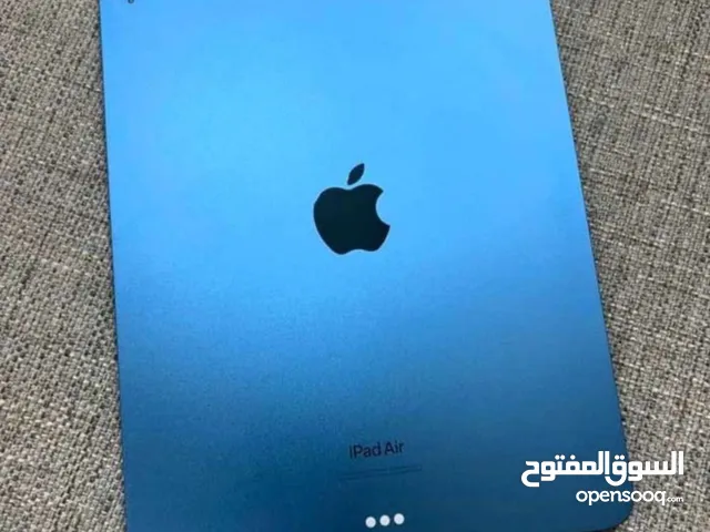 Apple iPad Air 5 64 GB in Al Batinah