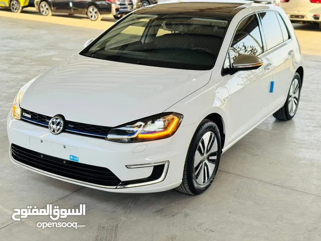 Used Volkswagen Golf in Zarqa