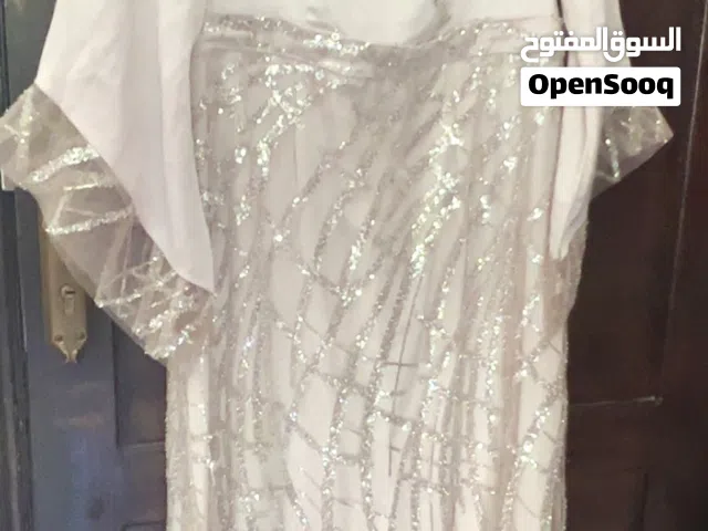 Dress فستان للبيع