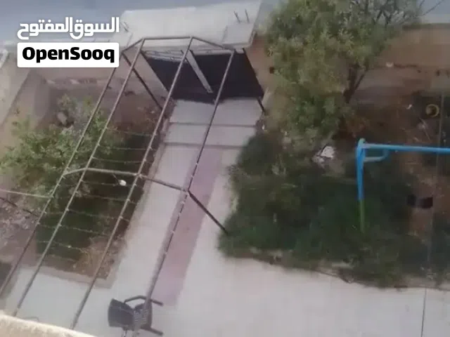 شقه طابق ثاني للبيع بدها تشطيب
