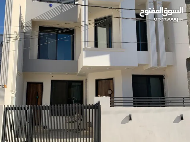 بيت بناء حديث 2025 للبيع بالحلة من المالك حصرا