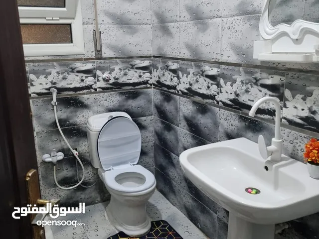 200 m2 2 Bedrooms Apartments for Rent in Benghazi Bodzirah
