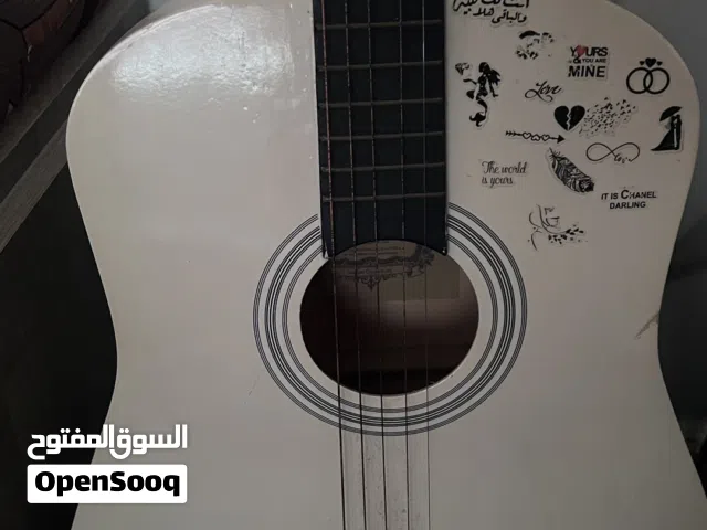 قيتار بحاله جيده