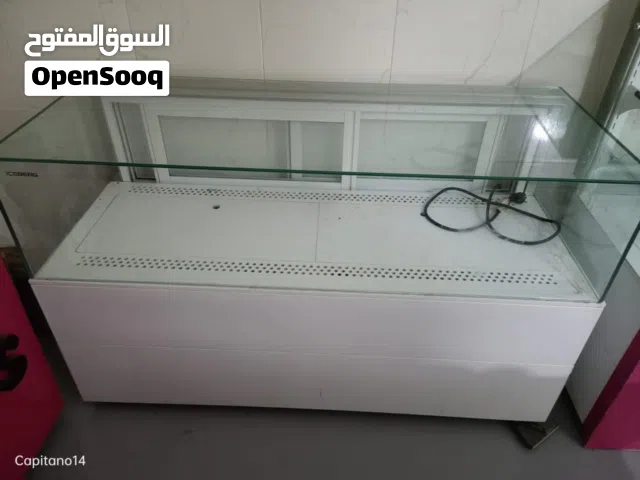 ثلاجات عرض كيك