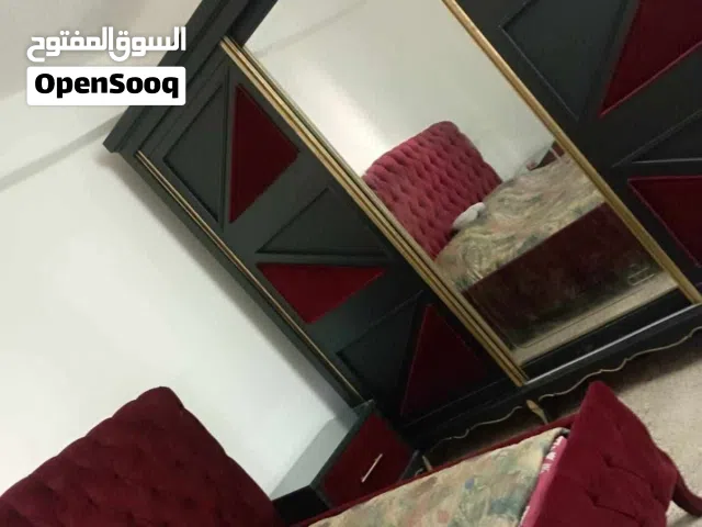 غرفه نوم ماستر كوالتي عالي الجوده بحال الوكالة خشب لاتيه 18 بحال الجديد لتواصل عبر الرقم المسجل في ا
