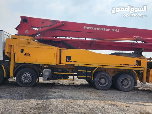 Concrete Mixer Opel 2019 in Al Riyadh