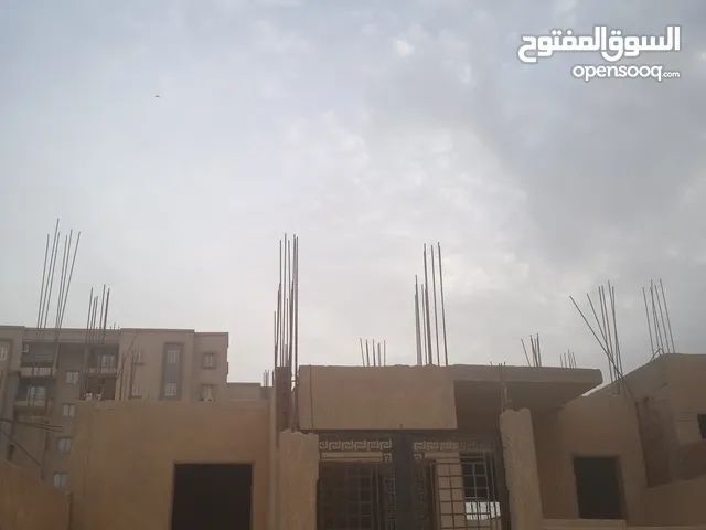 180 m2 2 Bedrooms Townhouse for Sale in Giza 6th of October
