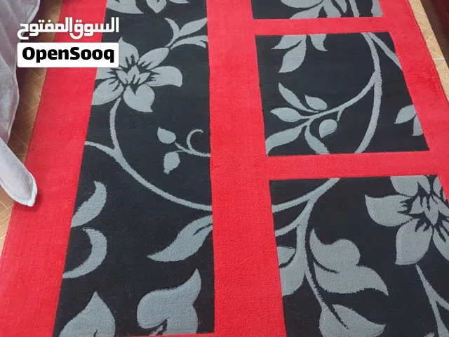 سجاد مستعمل بحالة جيدة للبيع