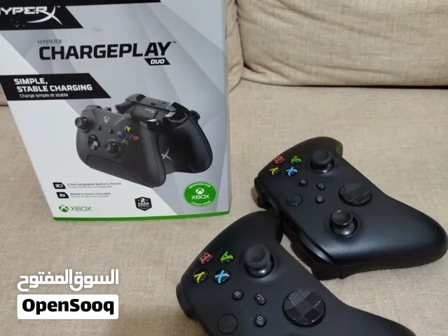 Xbox controller s عدد 2 مع بطاريات وشاحن
