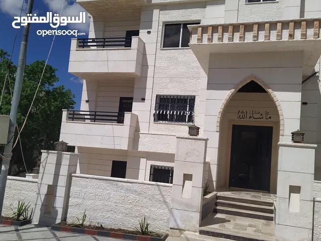 180m2 4 Bedrooms Apartments for Sale in Irbid Al Hay Al Janooby