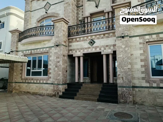 فيلا للبيع في الموالح الجنوبية مع الاثاث